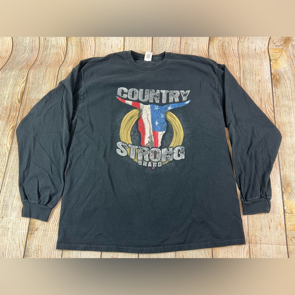 Country Strong Brand Longsleeve T Shirt Southwestern Style Bull Graphic Size XL